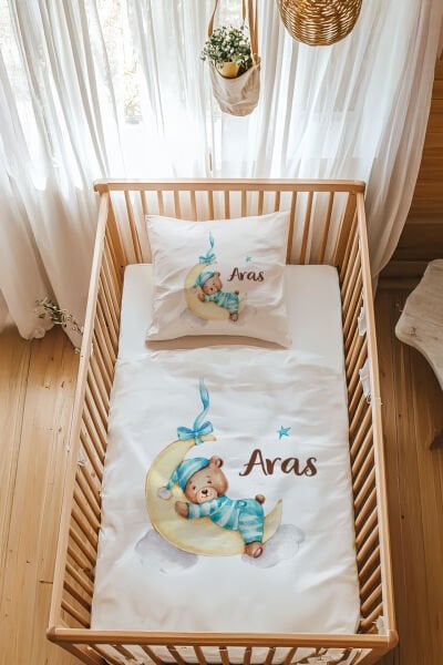 %100 Pamuk Saten İsme Özel Park Yatak Nevresim Takımı (70x120 cm) Mavi Çizgili Ayıcık