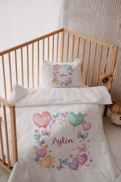 %100 Pamuk Saten İsme Özel Bebek Yatak Nevresim Takımı (100x150 cm) Kalp Balonlar